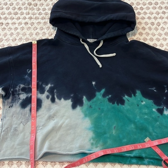 Re/Done Originals Cropped Cotton Hoodie Teal Tie-Dye Size Small - Picture 10 of 16